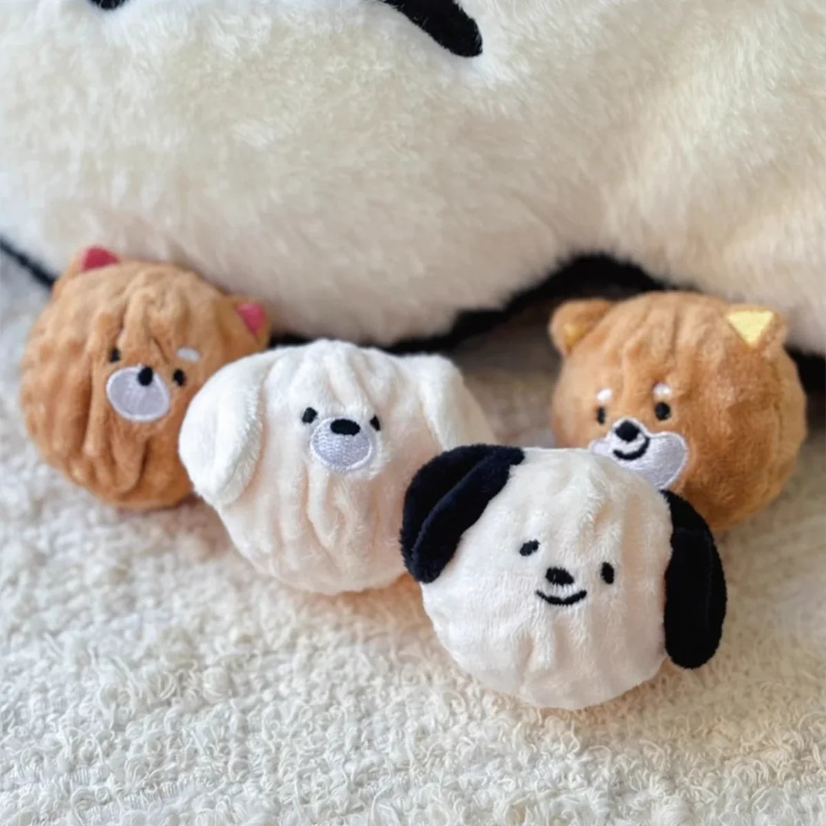Spiked Squeaky Puppy Ball Toy for Teeth Cleaning